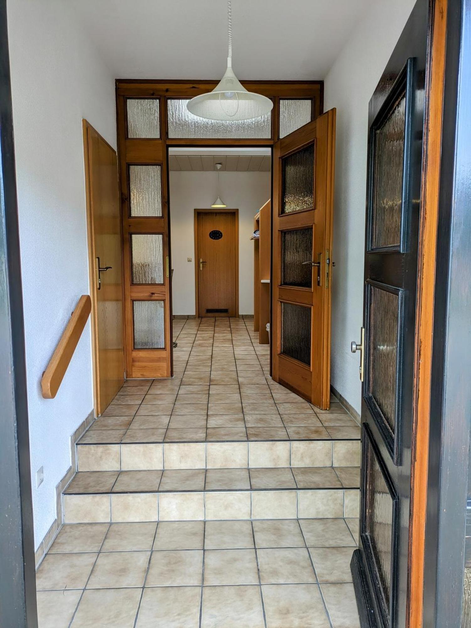 4 Zimmer Geraeumige Und Ruhig Gelegene Ferien- Und Monteurwohnung Nur Fuer Sie Allein Aujvari Vermietungen Spiegelberg Kültér fotó